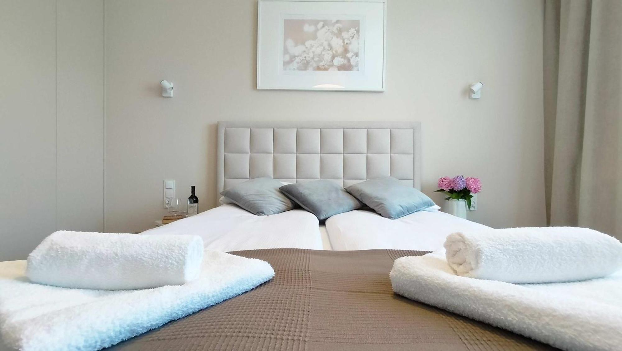 Cicha Przystan Apartamenty Whiteblue Sauna&Fitness&Parking Kolobrzeg Exterior photo